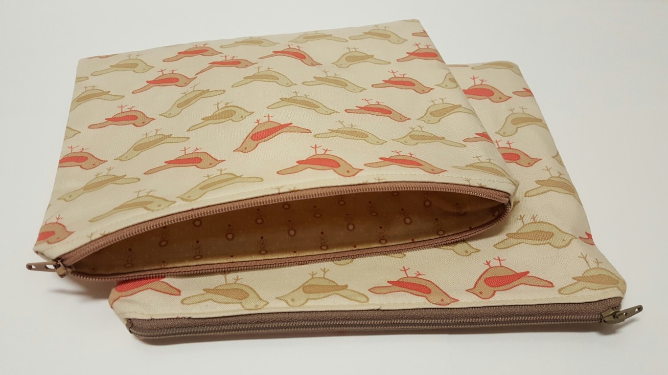 Beige birds zipper pouches (September 2016)
